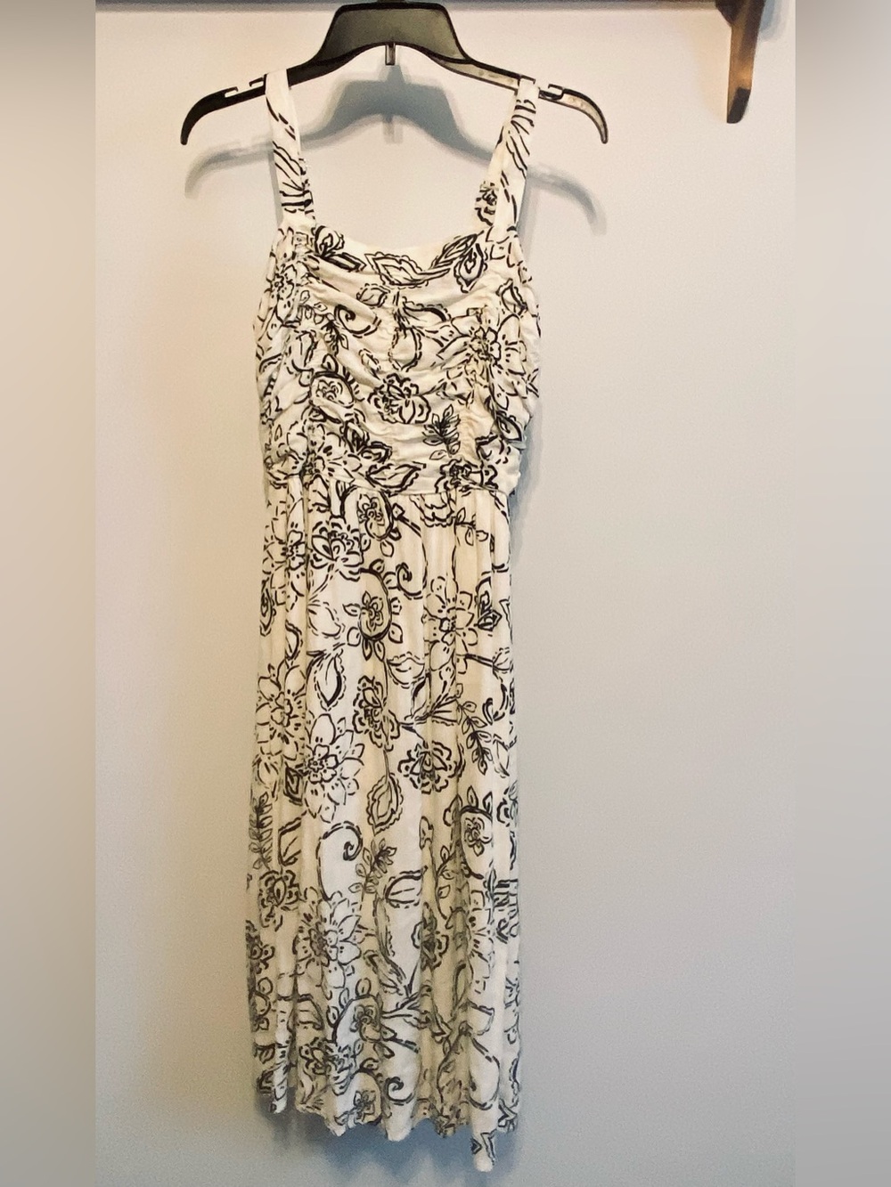 Never Worn-Maurices White/Black Floral Print Linen Midi Dress